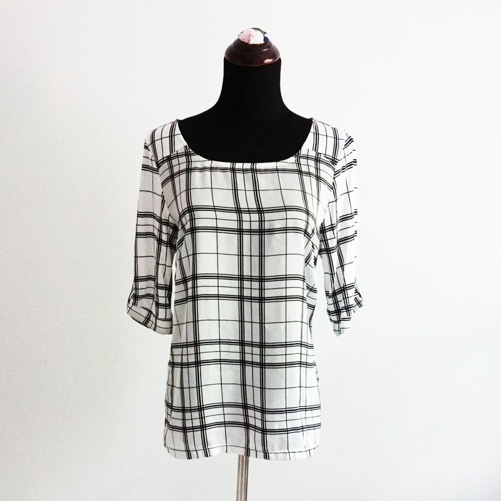 The Limited Lightweight Plaid Dress Shirt
